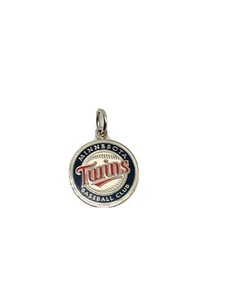 MLB Minnesota Twins Wincraft Logo Necklace Silver Tone - Picture 1 of 4