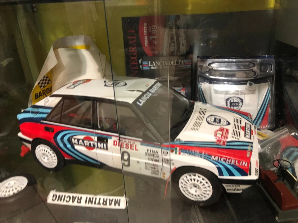 Lancia Delta 1/8 kit montaggio (tanti lavori eseguiti) 1^ stampa - Immagine 1 di 1