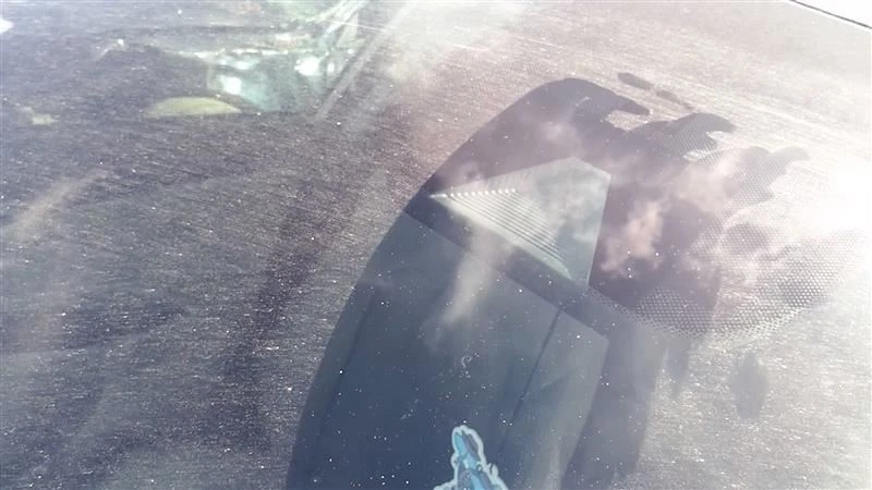 Parabrisas central superior para cámara/proyector se adapta a 19-20 TUCSON 26557422 Foto 1 de 4