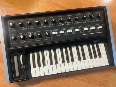 Moog Micro Micromoog analog synthesizer - Bild 1 von 4