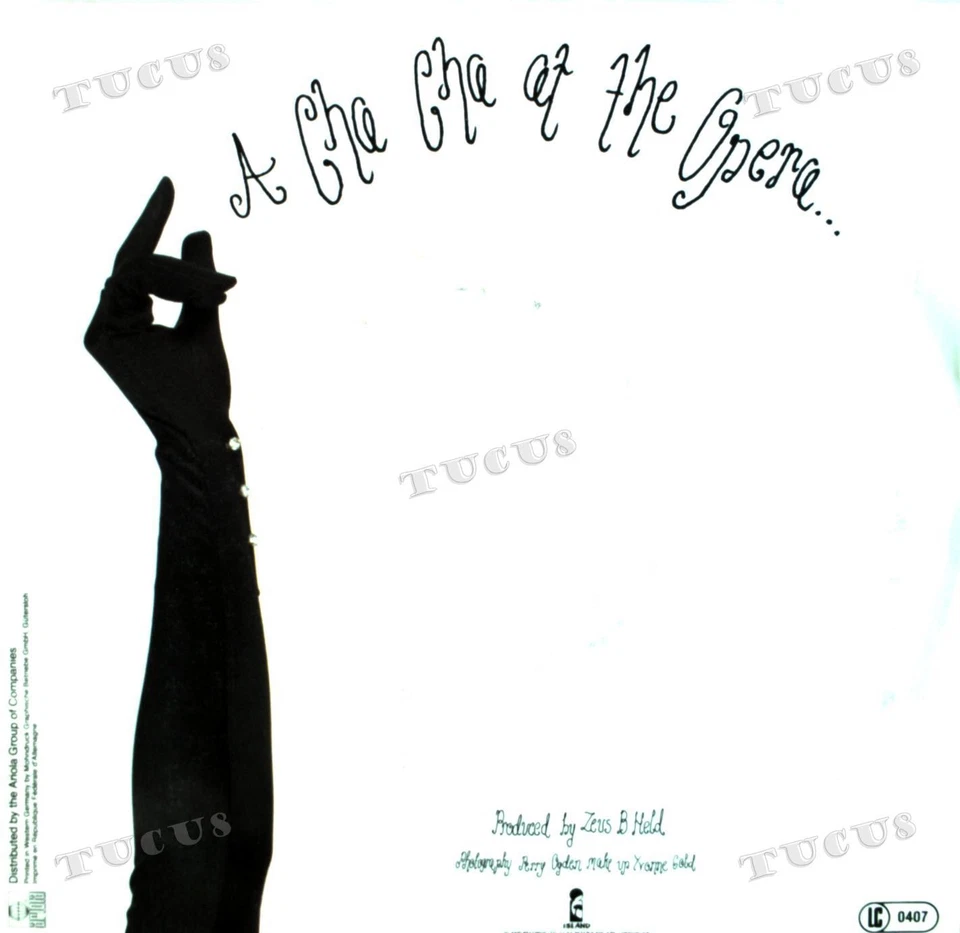 A Cha Cha At The Opera - A Cha Cha At The Opera 7in 1982 (VG+/VG+) '* - Image 1 of 1