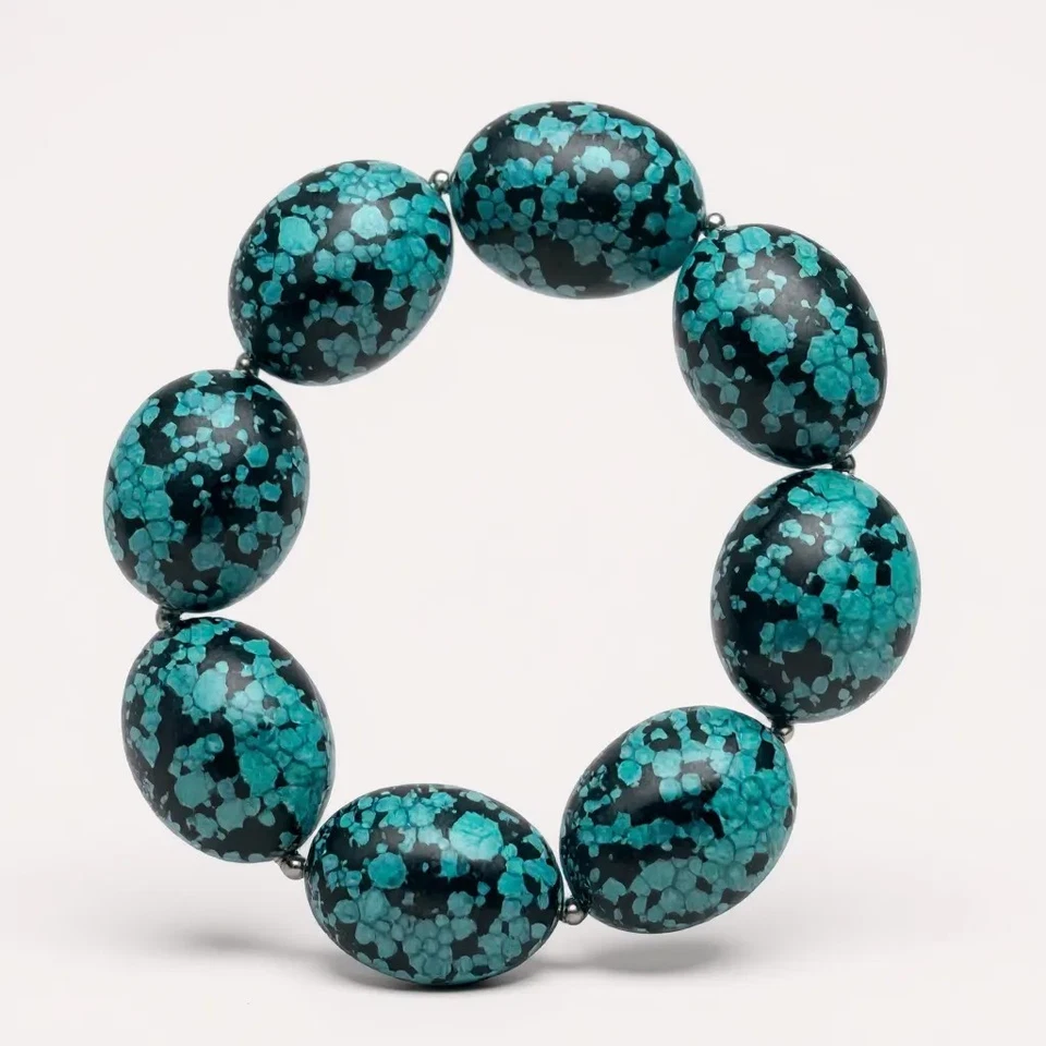 Turquoise And Black Oval Shape Stone Stretch Braclete - Imagem 1 de 1