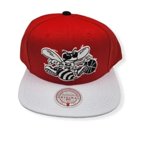 Mitchell & Ness Charlotte Hornets Cardinal Red 2 Tone HWC Adjustable Snapback - Picture 1 of 6