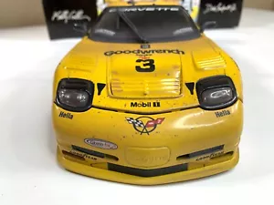 Coche de carreras CORVETTE C5-R amarillo Earnhardt acción 2001 llave de goodwrench 3 1:18 con caja - Imagen 1 de 10