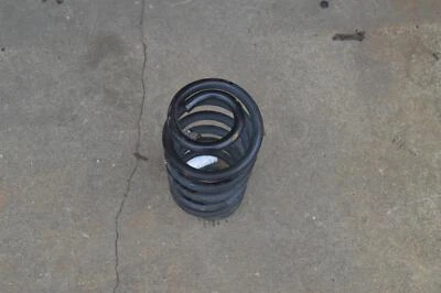 Chevrolet/GMC 2015-2019 Suburban tracción trasera suspensión lateral izquierda muelle helicoidal OEM Foto 1 de 2