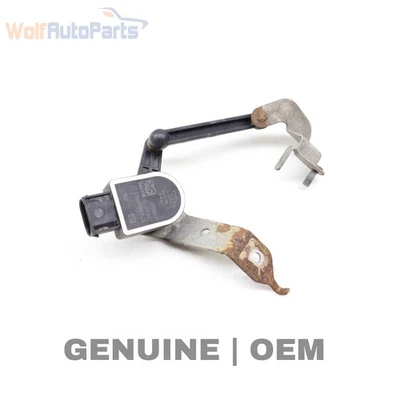 2013-2016 BMW 328I XDRIVE F30 - REAR LEFT Headlight Leveling Sensor W/ Linkage - Image 1 of 4