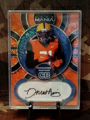 Damarri Mathis 2022 Wild Card Circle - Orange Shimmer  Auto  /100 - Image 1 of 2