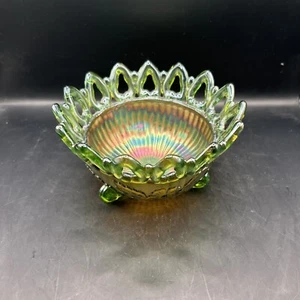 Northwood Carnival Glass Iridescent Green 3 footed Candy/Nut bowl 6” - Picture 1 of 6