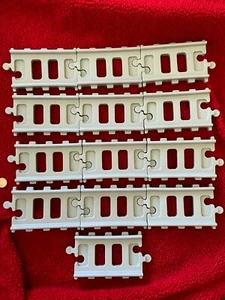 Lote de 13 piezas de colección Little Tikes Peak carretera y ferrocarril gris vía recta verde mtn - Imagen 1 de 3