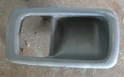 Toyota Camry 10 series 92-97 Right Rear Inner Door Handle Surround Trim  - image 1 of 2