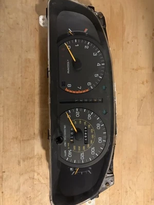 1992-1996 Toyota Camry Gauge Cluster Instrument Panel - Image 1 of 3
