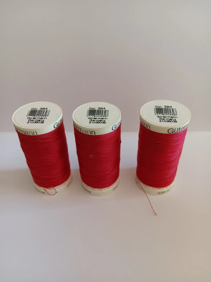 3- Carretes de Gutermass 100% Hilo Poliéster Rosa Oscuro 274 Yardas Todo Nuevo... Foto 1 de 4