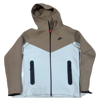Sudadera con capucha Nike Sportswear Tech para hombre polar cortavientos pequeña bloque de color blanco tostado Foto 1 de 4
