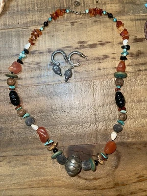 Conjunto de joyas artesanales del suroeste - Collar estilo turquesa cornalina + pendientes Foto 1 de 3