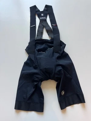 Culotte con tirantes ASSOS, EQUIPE RS S9, negro, S, usado - excelente Foto 1 de 4