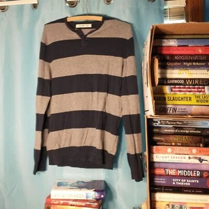 Marineblauer und grauer Old Navy gestreifter Pullover. Größe S - Bild 1 von 4