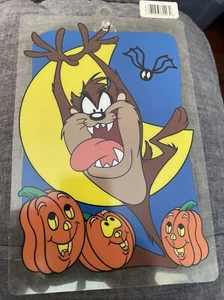 VINTAGE 1990’s LOONEY TUNES HAPPY HALLOWEEN TAZ 9x6 Window Suction Cup Hanger - Picture 1 of 2