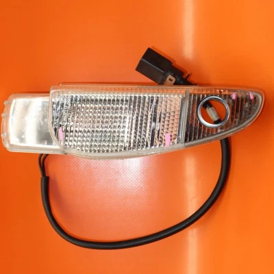 BENTLEY GT FLY SPUR LUZ DE MARCHA ATRÁS IZQUIERDA 2004 2005 2006 2007-2010 3W0941071B Foto 1 de 4