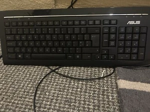ASUS KEYBOARD MODEL KB34211 - Picture 1 of 5