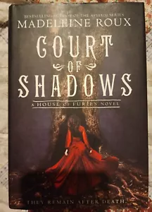 Court Of Shadows von Madeleine Roux Hardcover - Bild 1 von 4