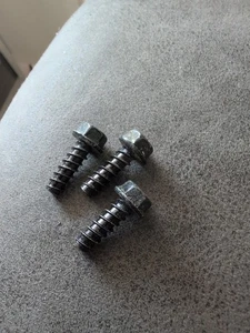 (3) pack GENUINE OEM TORO PART # 46-8091 SCREW-HWH - Picture 1 of 1
