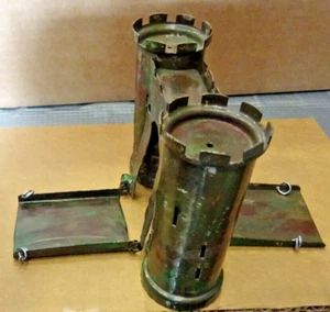 Vintage Tinplate Castle Drawbridge Repainted - 3.5"/9cm high - Picture 1 of 10