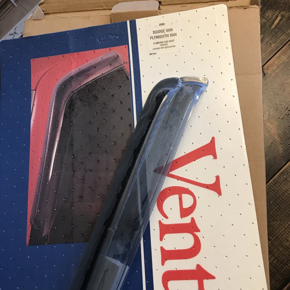 Protectores de lluvia 2 piezas ventana ventilación visera pantalla para Dodge Plymouth Van 76-92 NOS Foto 1 de 4