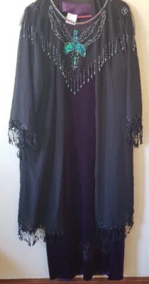 Vestido estilo eduardiano flapper preto jaqueta espanador lantejoulas roxas xale fantasia - Imagem 1 de 4