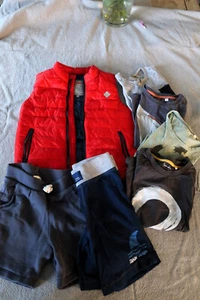 7 Teile Kleidung Junge Paket Sommer Größe 110/128 Kinderkleidung Shirt Weste - Bild 1 von 22