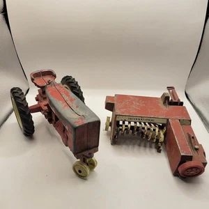 Vintage 1/16 scale ertl tractor and square baler for (parts) - Picture 1 of 13