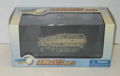 Dragon Armor 1/72 60281 WWII German Sd.Kfz. 251/2 Ausf C Halftrack 1942 - Image 1 of 4