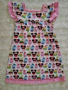 Disney 5/6 Minnie Mickey Mouse Pluto Goofy Donald Duck Cupcake Nightgown Pajamas - Picture 1 of 3