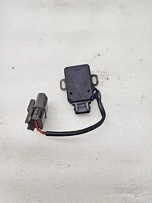 Nissan 300Zx 1990-95 sensor de posición del acelerador TPS 300 ZX fabricante de equipos originales usado Foto 1 de 3