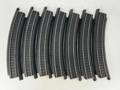 Life-Like HO Scale Lot of (7) Power-10C Curved Track Good Condition - Image 1 of 4