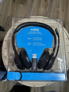 Logitech H390 USB Wired Computer Headset Noise Canceling Microphone Black Sealed - Picture 1 of 4
