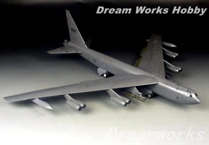AwardWinner Built Tamiya 1/100 Boeing B-52D Stratofortress HeavyStrategic Bomber - Picture 1 of 17
