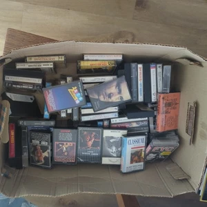 Box Of Audio Cassettes, Various Artists and Varying Quality. - Picture 1 of 3