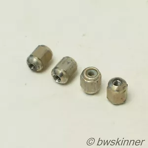 4 pezones de radios internos Campagnolo de neutrones. - Imagen 1 de 1