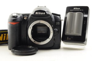 [Excellent] Nikon D50 6.1 MP Digital SLR Camera w/ 3rd party Batery and so on