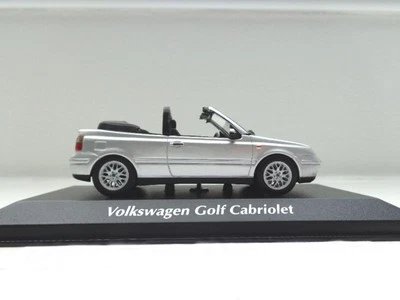 Volkswagen VW Golf 4 Cabrio Modellino Mini-/Maxichamps 1:43 Argento 940058331 - Immagine 1 di 4