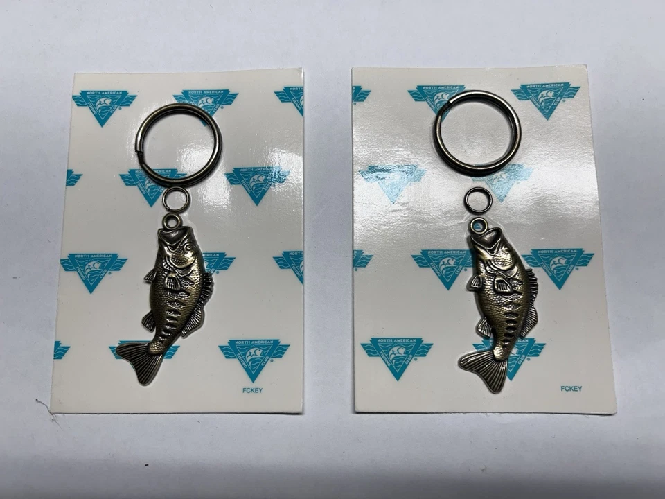 2 Бас брелок North American рыболовный клуб рыбы кольцо для ключей большой рот латуни винтажный. - Изображение 1 из 1