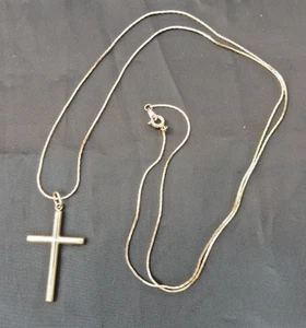 Elegante CRUZ Vincenza Oro Italiano 750 Oro 18k con Cadena Chapada en Oro 29" - Imagen 1 de 19