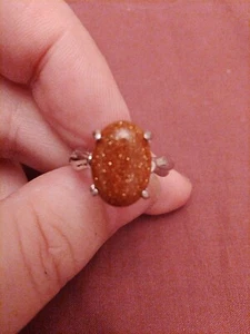 unknown metal ring with sparkling goldstone glittery Gem UK M+1/2 USA Size 6.25 - Picture 1 of 4
