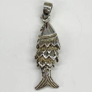 Vintage Fish Pendant Articulated Jointed Moving Fish 1.25” Sterling Silver 925 - Picture 1 of 6