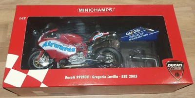 Minichamps 1/12 Ducati 999F04 Lavilla BSB 2005 SIGNED Airvawes Ducati 122052236 - Immagine 1 di 4