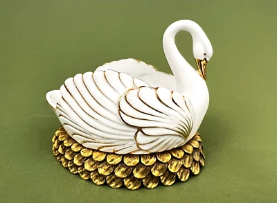 Jabonera tocador base nido dorado oro 24K cisne porcelana Stylebuilt NY de colección Foto 1 de 4