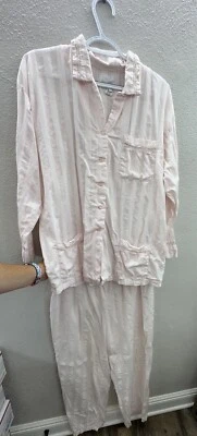 Conjunto de pijama Erika Taylor íntimates para mujer grande rosa a rayas algodones de campo de colección Foto 1 de 4