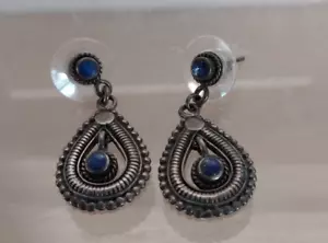 Orecchini in argento 925 con pietra di lapislazzuli marcati a goccia 1 1/2" leggeri - Foto 1 di 2