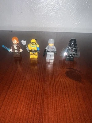 LEGO Star Wars Obi-Wan Kenobi Vs. Darth Vader Set 75334 Minifiguras Solo Foto 1 de 2