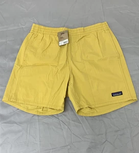 Patagonia Funhoggers Shorts Men's size M - Picture 1 of 16